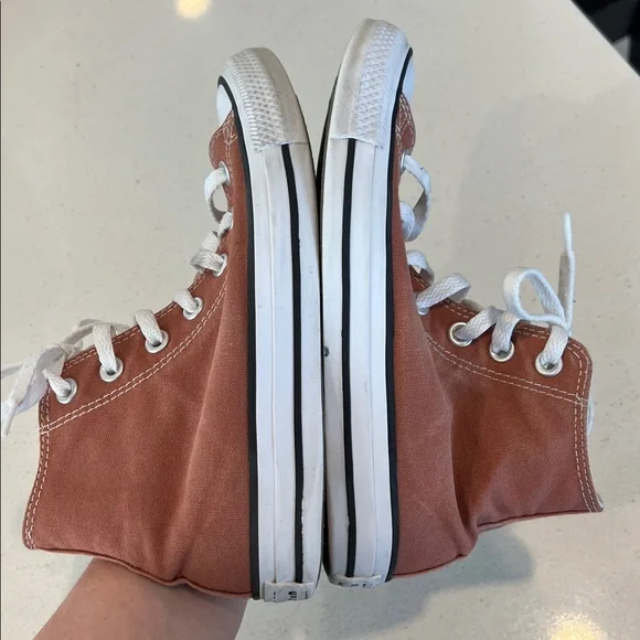 Converse High-Top Sneakers - Rust - W6 - Picture 7 of 8